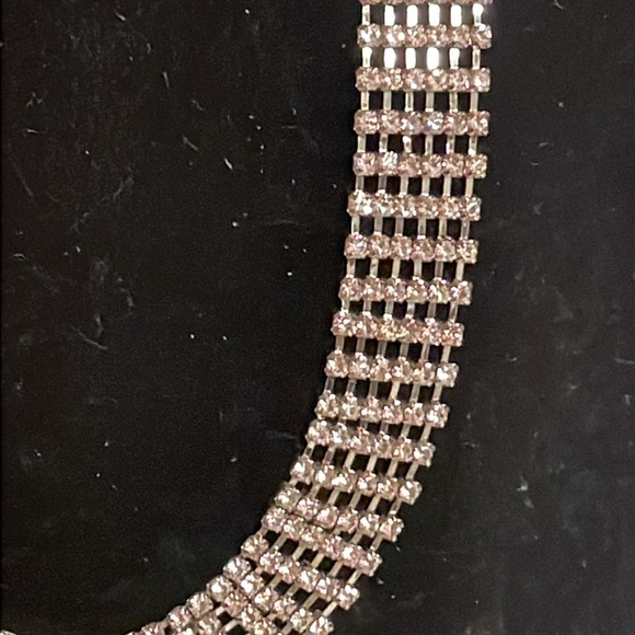 MCM 27” silver tone 6 row w/636 prong set Austrian crystals Tennis necklace - Picture 8 of 14